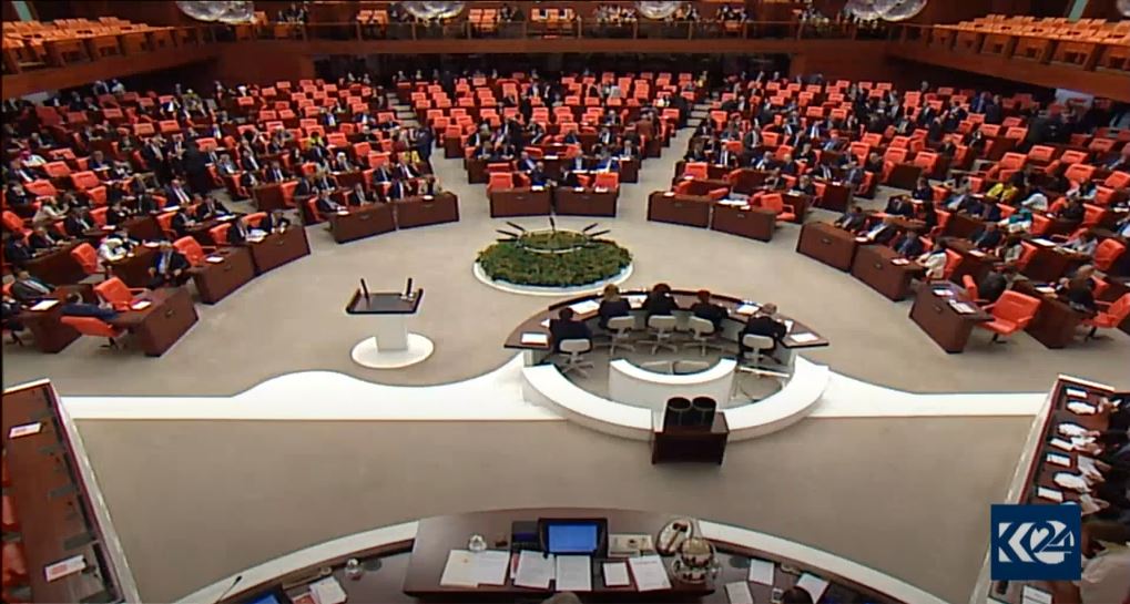 Parlamentoya Tirkiyê dest bi rûniştinên xwe yên asayî dike